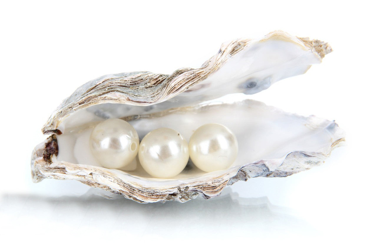 How to tell if pearls are real or fake, can you tell by rubbing them against each other?