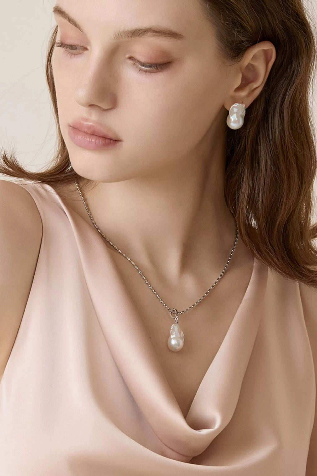 Baroque Pearl Necklace