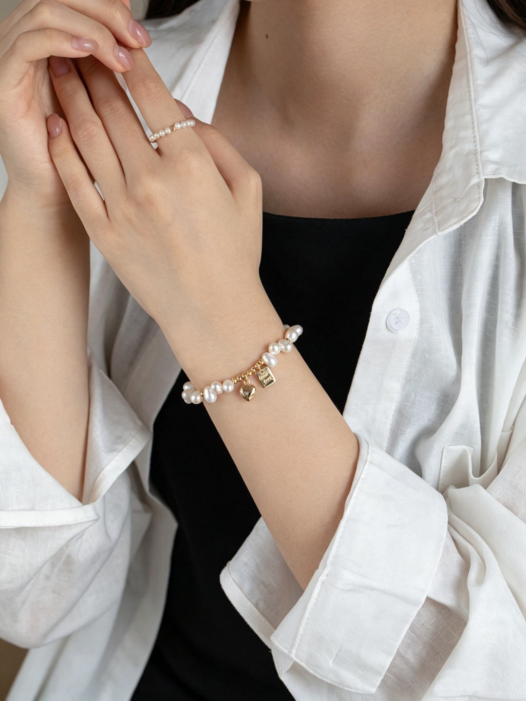 Discover the charm of lucky heart & baroque freshwater pearls. This misaligned irregular bead bracelet is an exquisite gift for women. Unique & meaningful. Shop now on Shopily. - New Hair