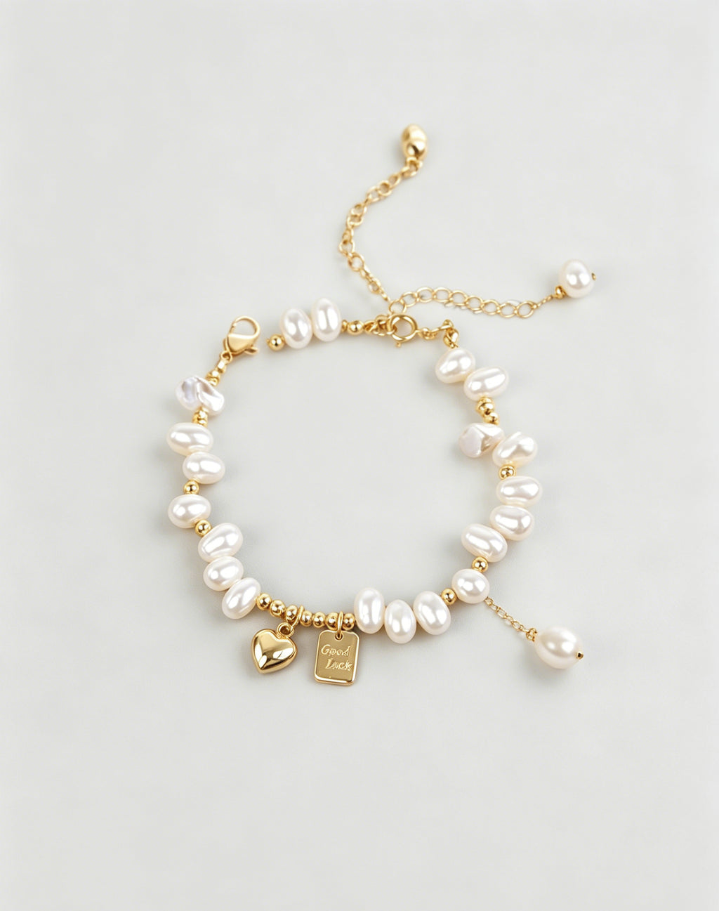 Heart-shaped pearl bracelet - New Hair