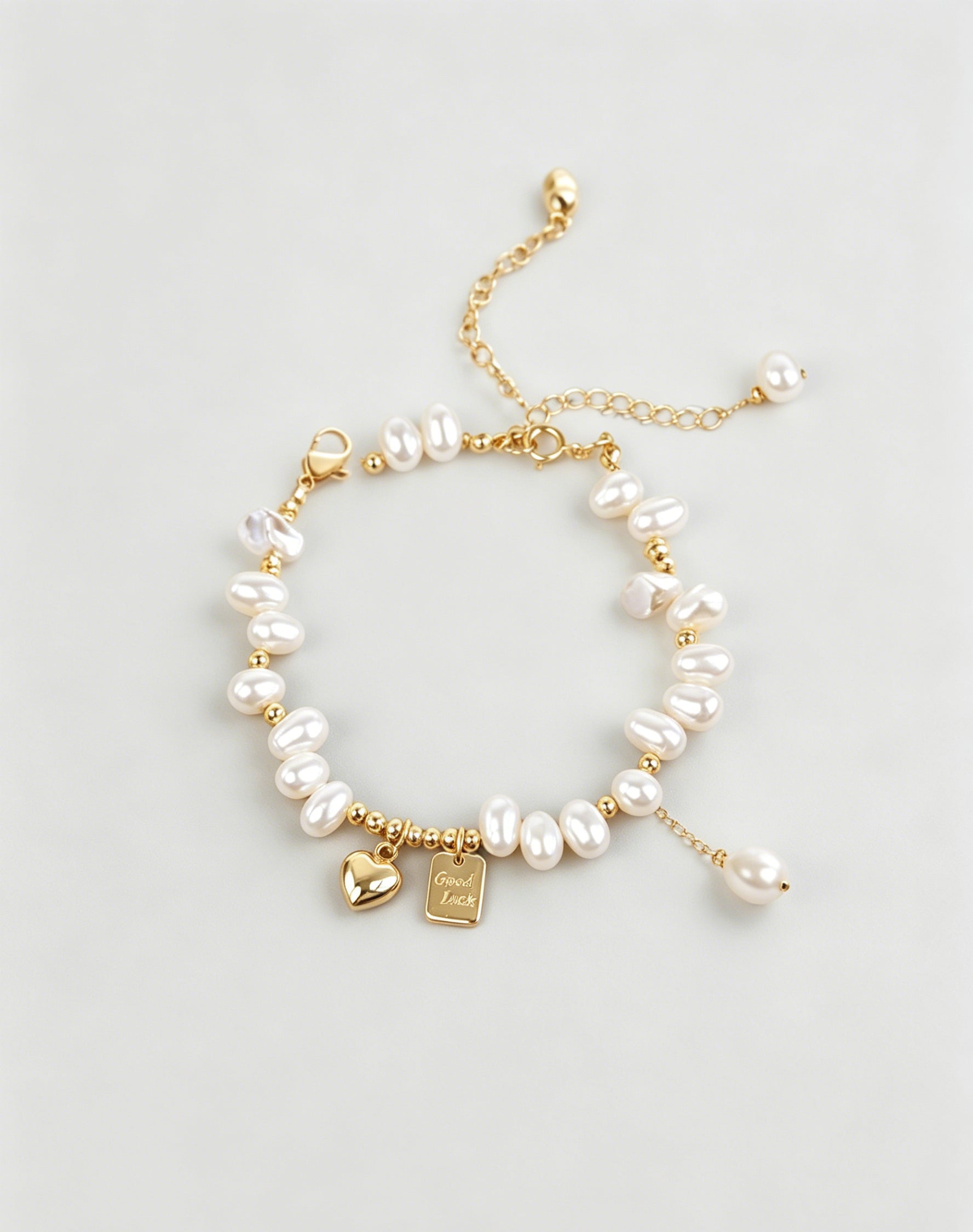 Heart-shaped pearl bracelet - New Hair