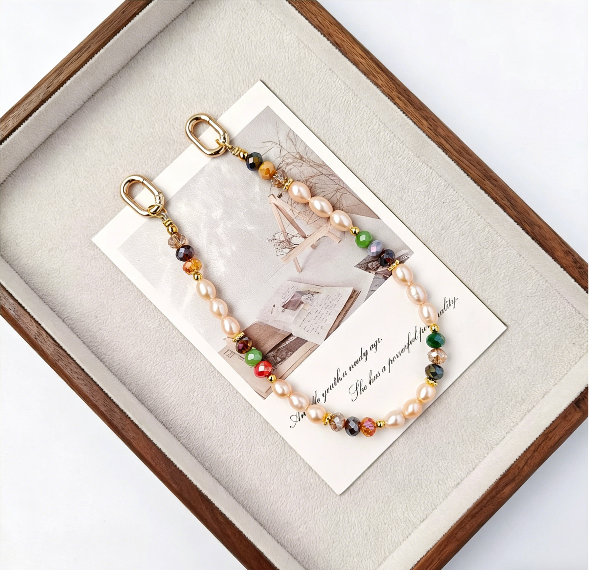 Natural freshwater pearl phone chain - New Hair