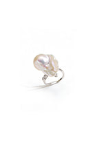 Natural Baroque Pearl Ring